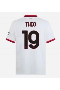 AC Milan Theo Hernandez #19 Fotballdrakt Borte Klær 2024-25 Korte ermer